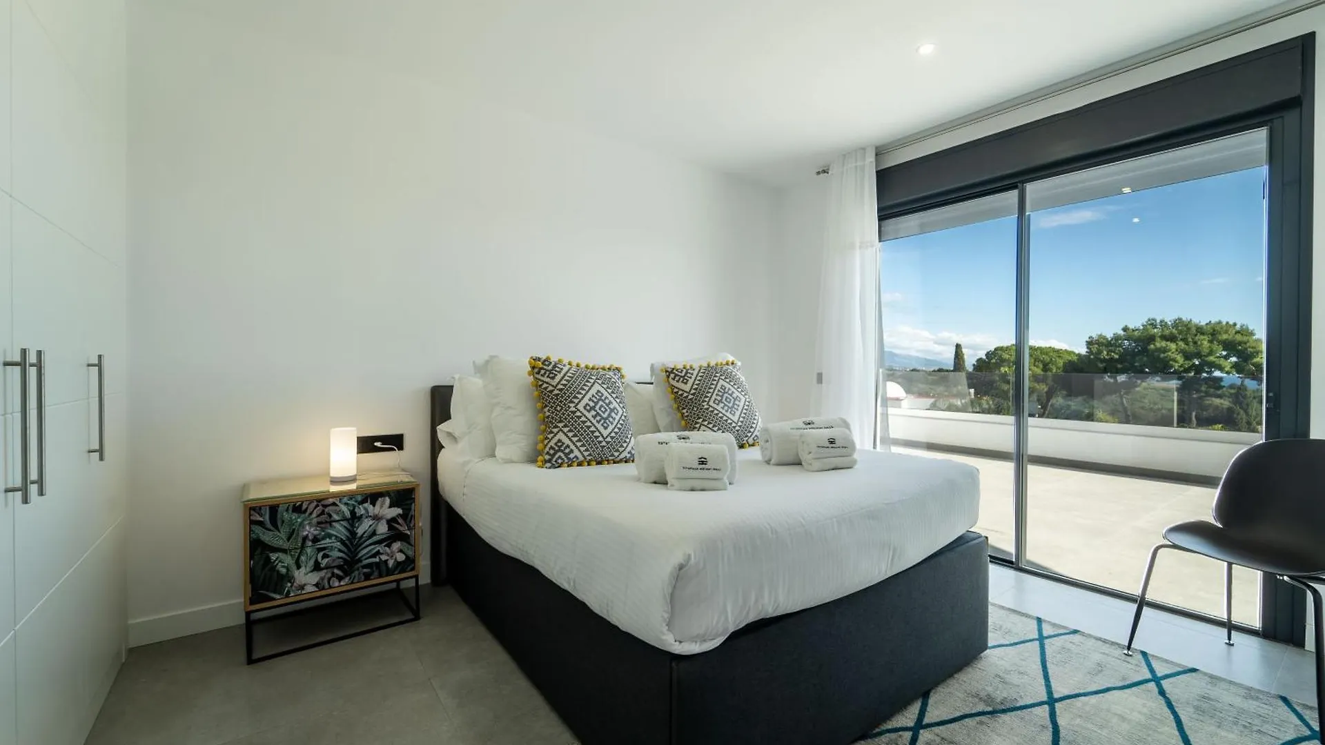 Estepona Holiday Hills