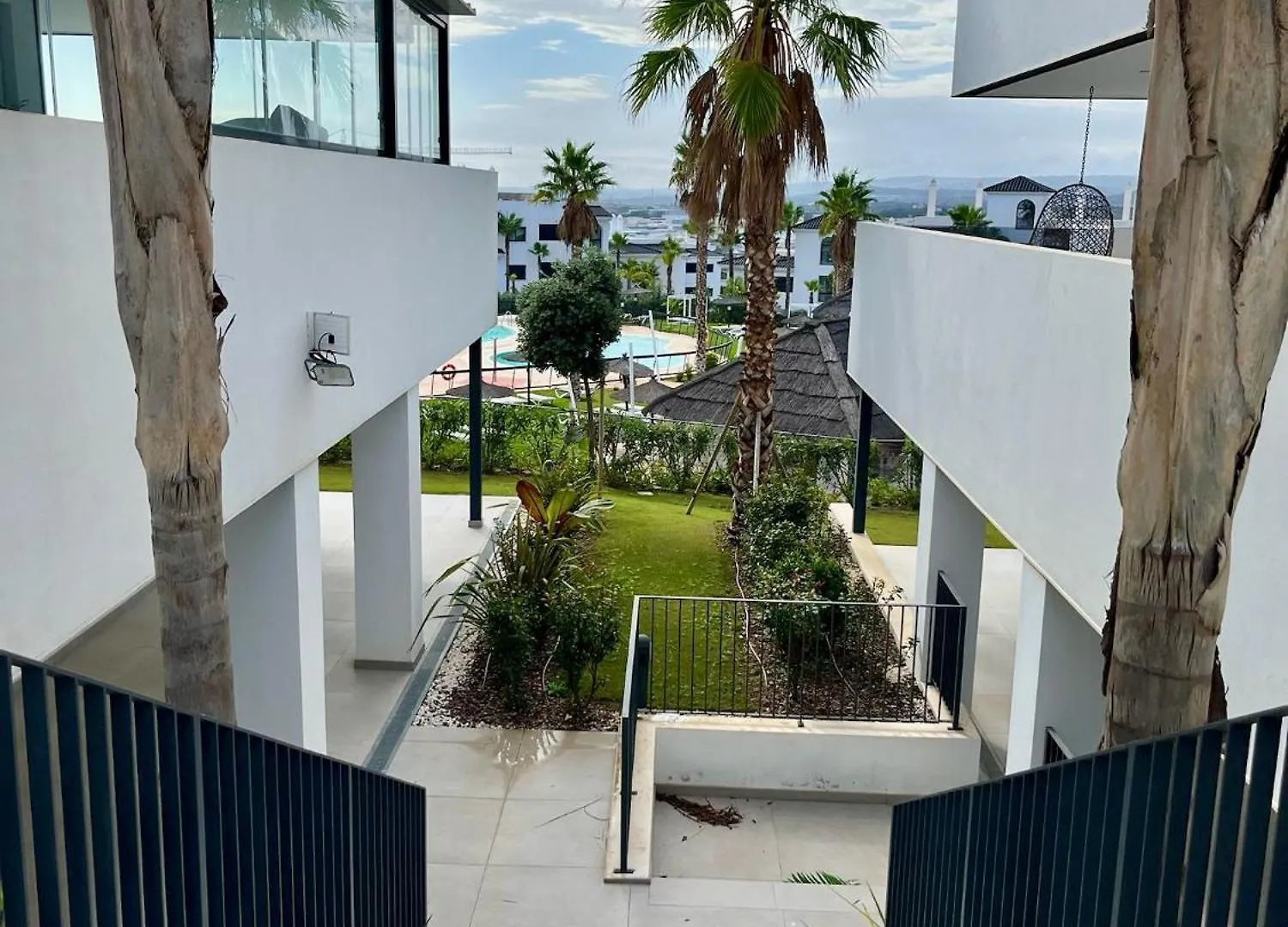 Estepona Holiday Hills 2*,