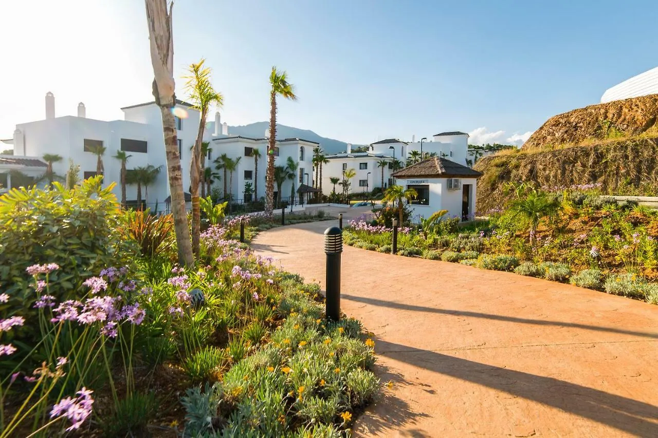 Estepona Holiday Hills Aparthotel